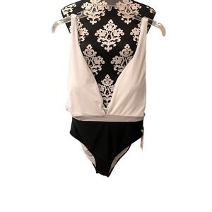 Women's Swimsuit  Black And White V Neck Plunge Size XXL